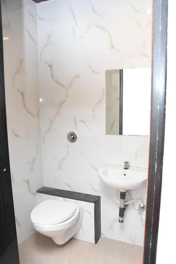 Hotel Sai Shatabdi Ширди Номер фото